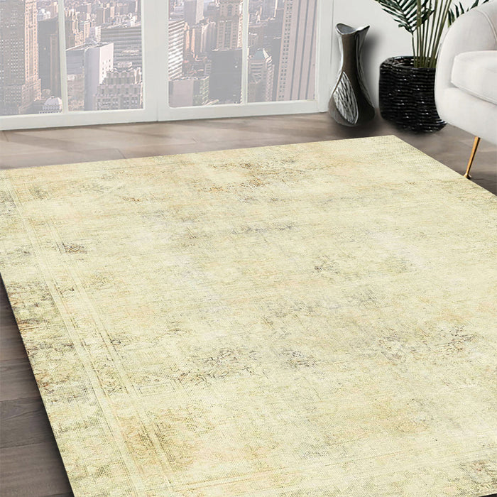 Abstract Brown Gold Modern Rug in Family Room, abs577