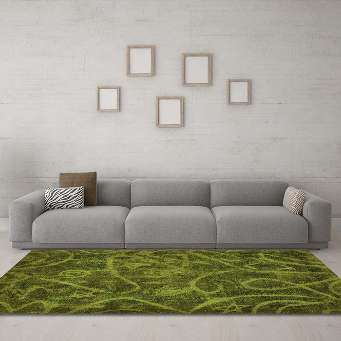 Machine Washable Abstract Green Modern Area Rugs in a Living Room,, wshabs586grn