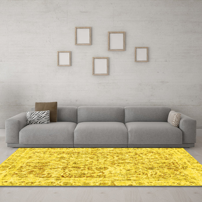 Machine Washable Abstract Yellow Modern Rug in a Living Room, wshabs587yw