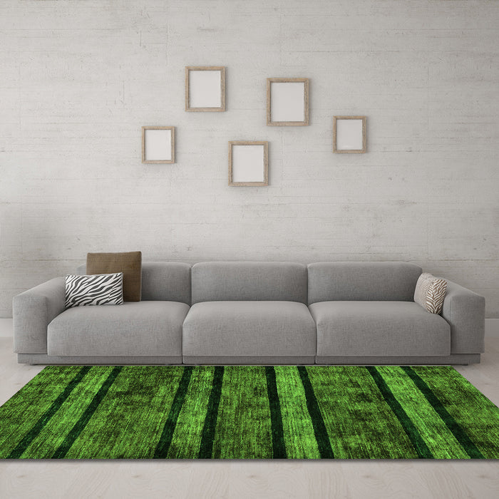 Machine Washable Abstract Green Modern Area Rugs in a Living Room,, wshabs58grn