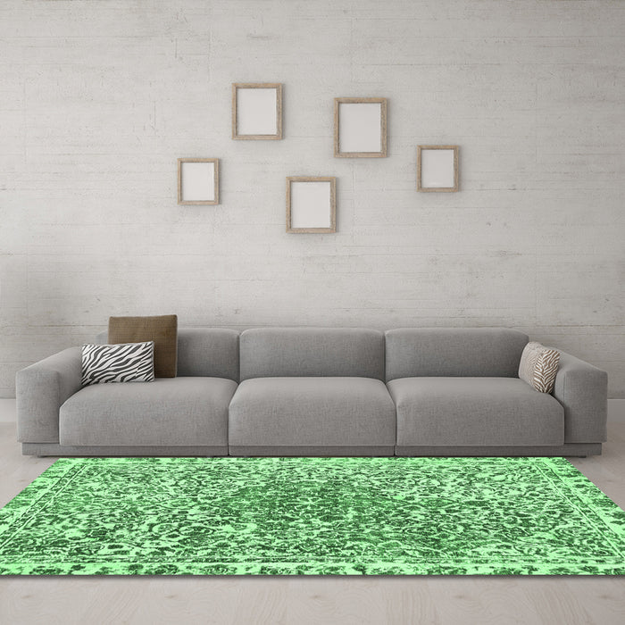 Machine Washable Abstract Emerald Green Modern Area Rugs in a Living Room,, wshabs592emgrn