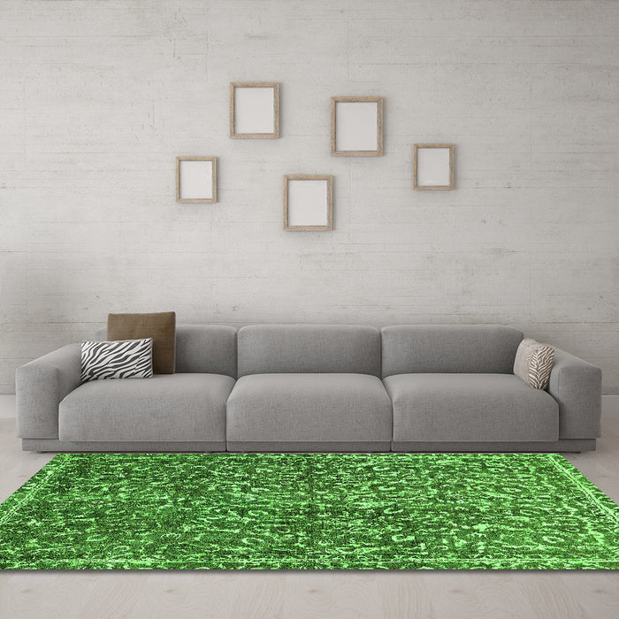 Machine Washable Abstract Green Modern Area Rugs in a Living Room,, wshabs593grn