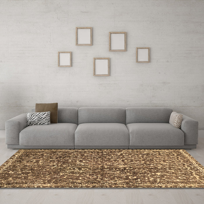 Machine Washable Abstract Brown Modern Rug in a Living Room,, wshabs593brn