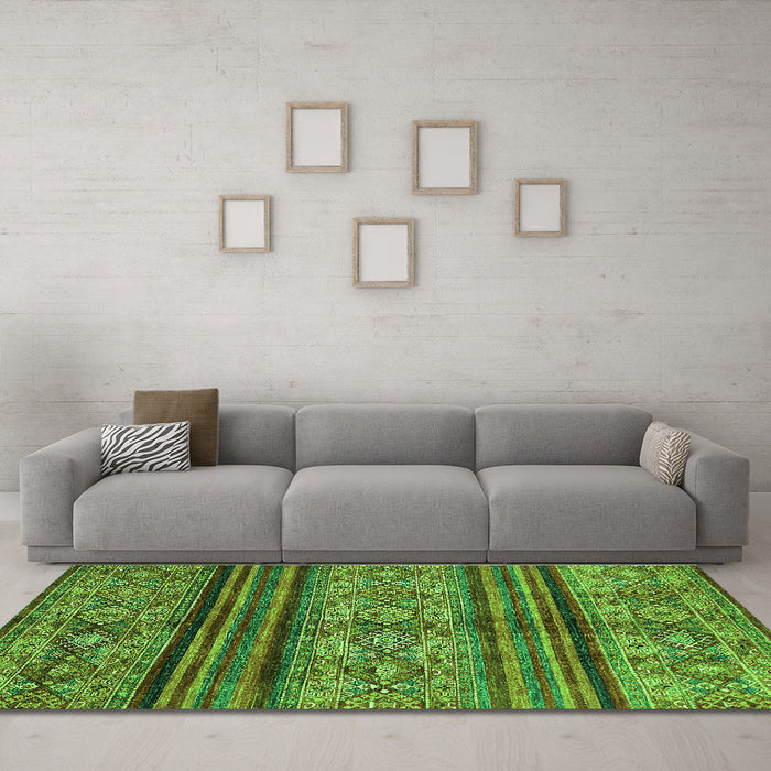 Machine Washable Abstract Green Modern Area Rugs in a Living Room,, wshabs594grn