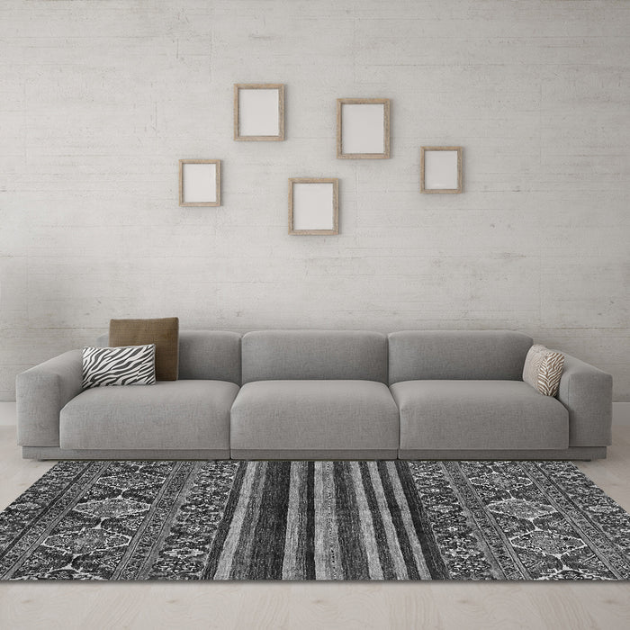 Machine Washable Abstract Gray Modern Rug in a Living Room,, wshabs595gry