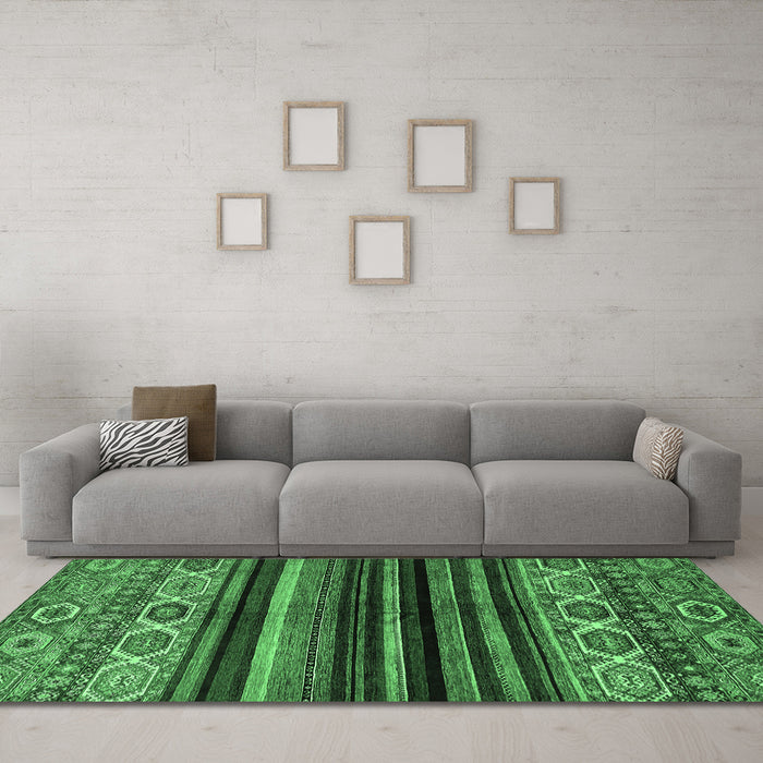Machine Washable Abstract Emerald Green Modern Area Rugs in a Living Room,, wshabs597emgrn