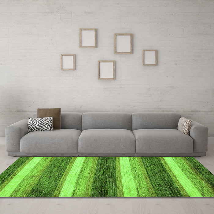 Machine Washable Abstract Green Modern Area Rugs in a Living Room,, wshabs59grn