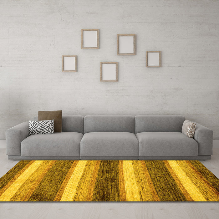 Machine Washable Abstract Yellow Modern Rug in a Living Room, wshabs59yw