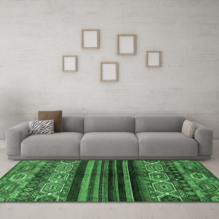 Machine Washable Abstract Emerald Green Modern Area Rugs in a Living Room,, wshabs600emgrn