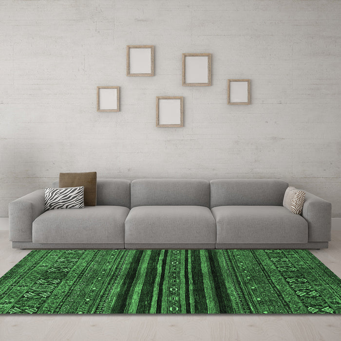 Machine Washable Abstract Emerald Green Modern Area Rugs in a Living Room,, wshabs601emgrn