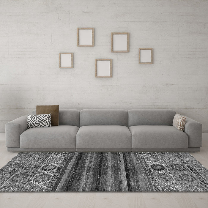 Machine Washable Abstract Gray Modern Rug in a Living Room,, wshabs604gry