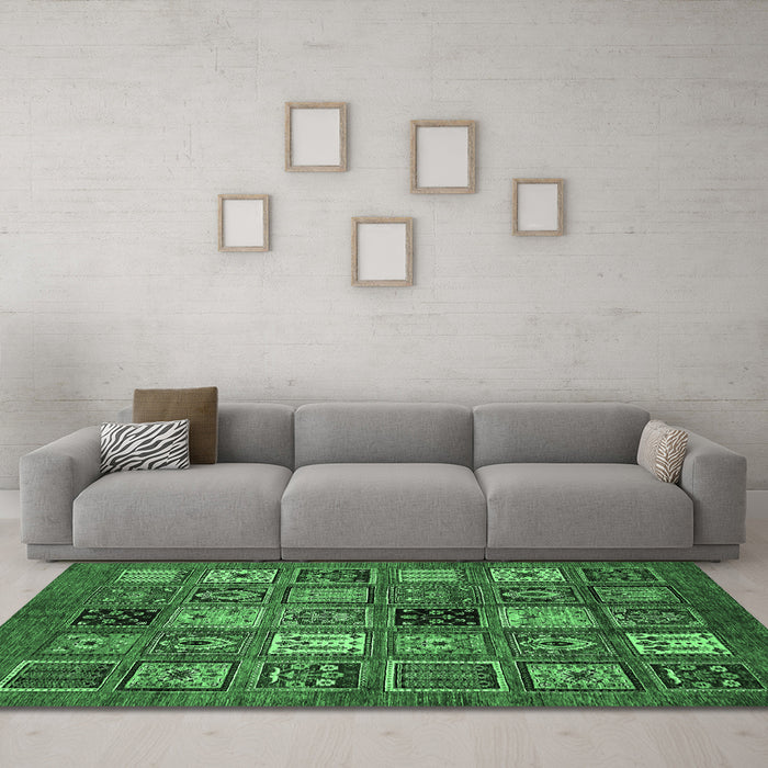 Machine Washable Oriental Emerald Green Modern Area Rugs in a Living Room,, wshabs610emgrn