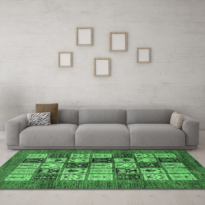 Machine Washable Abstract Emerald Green Modern Area Rugs in a Living Room,, wshabs615emgrn