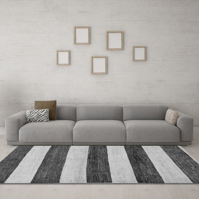 Machine Washable Abstract Gray Modern Rug in a Living Room,, wshabs61gry