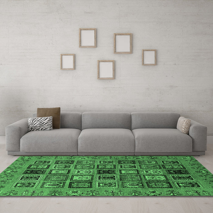 Machine Washable Abstract Emerald Green Modern Area Rugs in a Living Room,, wshabs621emgrn