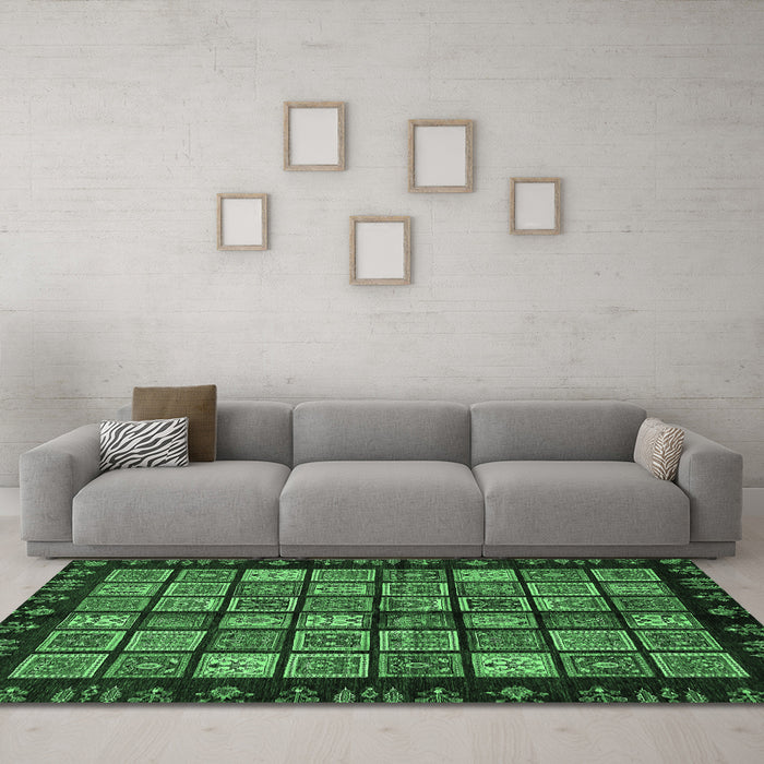 Machine Washable Abstract Emerald Green Modern Area Rugs in a Living Room,, wshabs623emgrn