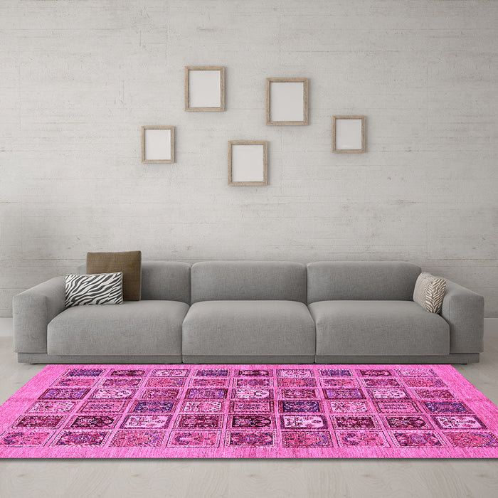 Machine Washable Abstract Pink Modern Rug in a Living Room, wshabs625pnk