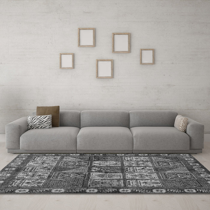 Machine Washable Abstract Gray Modern Rug in a Living Room,, wshabs635gry