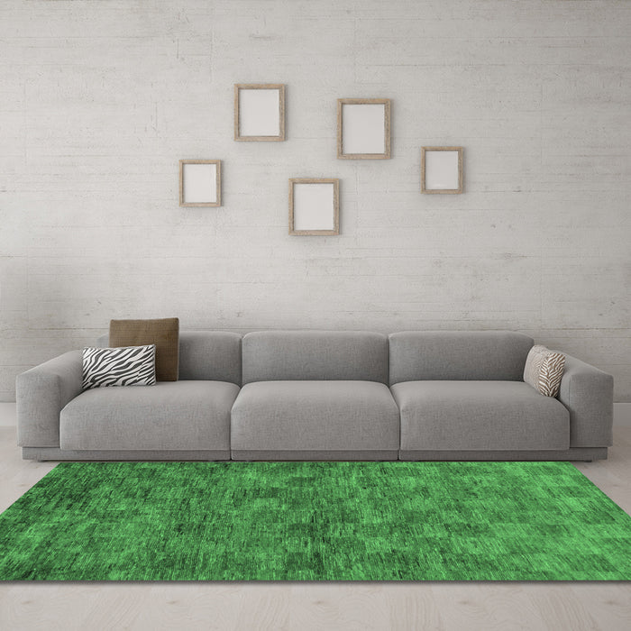 Machine Washable Abstract Emerald Green Modern Area Rugs in a Living Room,, wshabs63emgrn