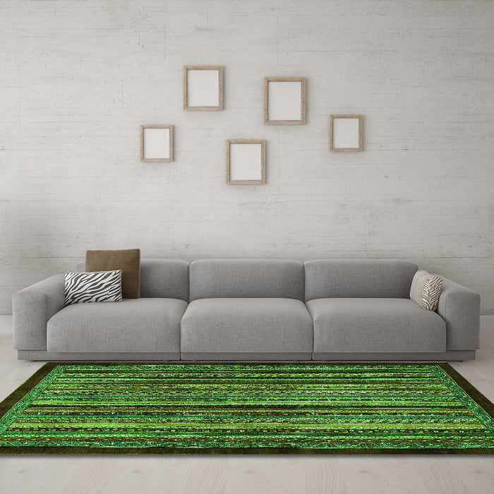 Machine Washable Abstract Green Modern Area Rugs in a Living Room,, wshabs641grn