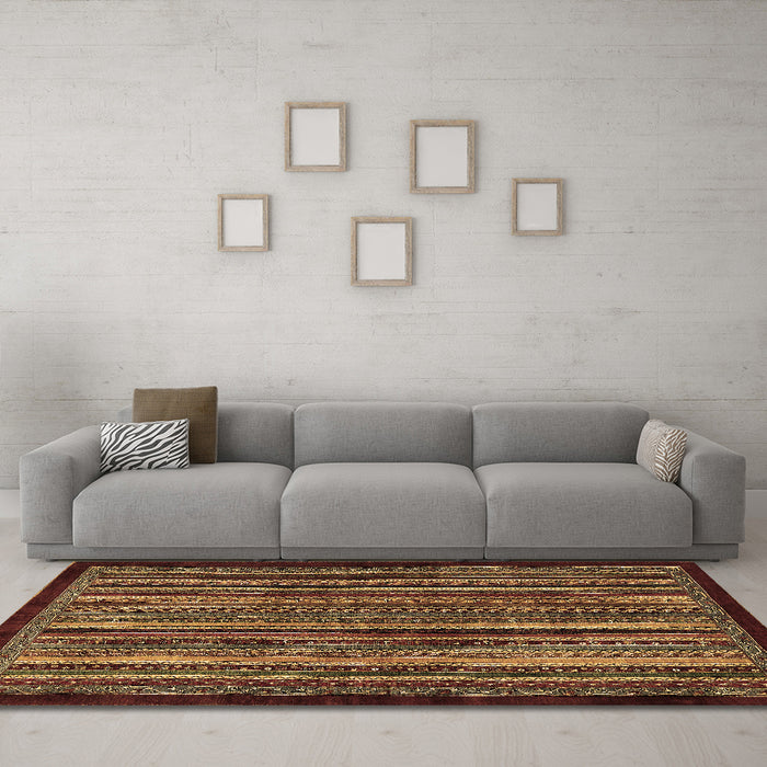 Machine Washable Abstract Brown Modern Rug in a Living Room,, wshabs641brn
