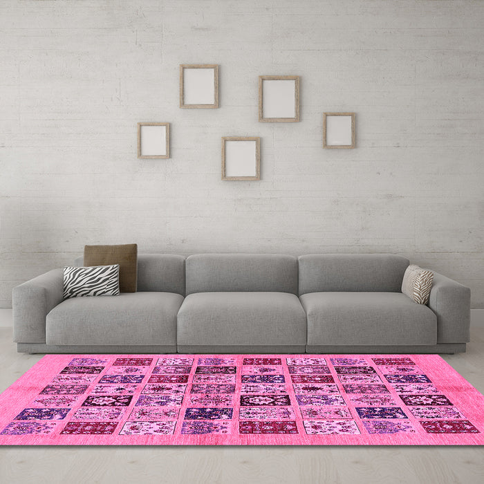Machine Washable Oriental Pink Modern Rug in a Living Room, wshabs644pnk