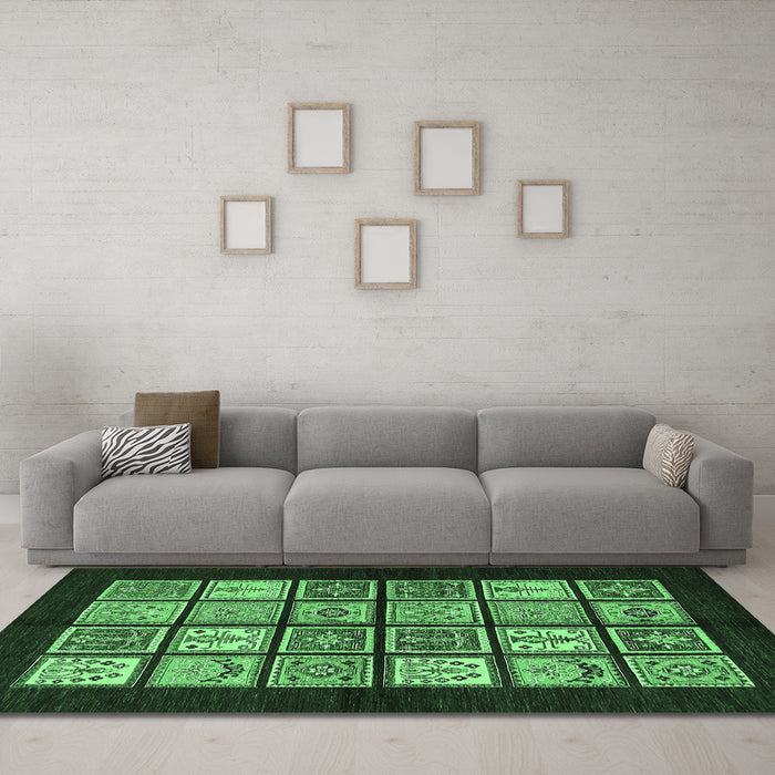 Machine Washable Oriental Emerald Green Modern Area Rugs in a Living Room,, wshabs645emgrn