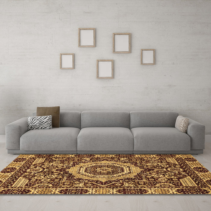 Machine Washable Abstract Brown Modern Rug in a Living Room,, wshabs651brn