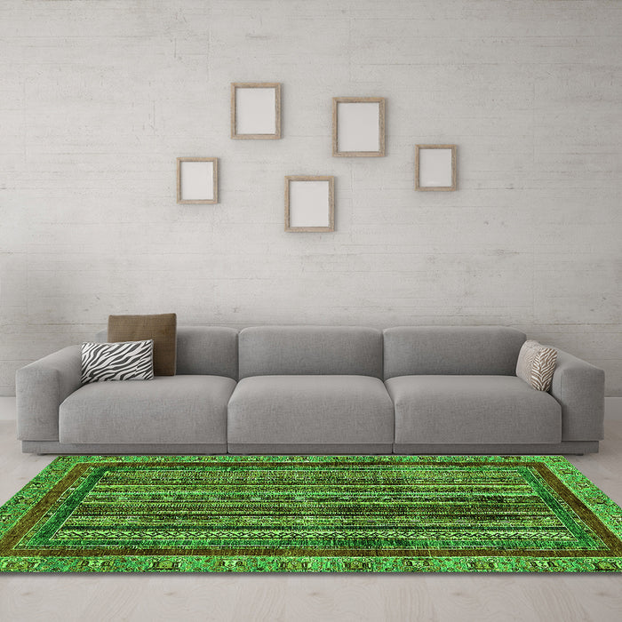 Machine Washable Abstract Green Modern Area Rugs in a Living Room,, wshabs662grn