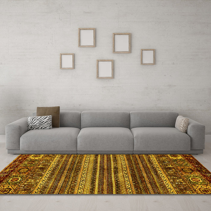 Machine Washable Abstract Yellow Modern Rug in a Living Room, wshabs665yw