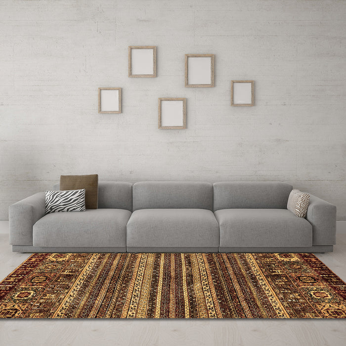 Machine Washable Abstract Brown Modern Rug in a Living Room,, wshabs665brn