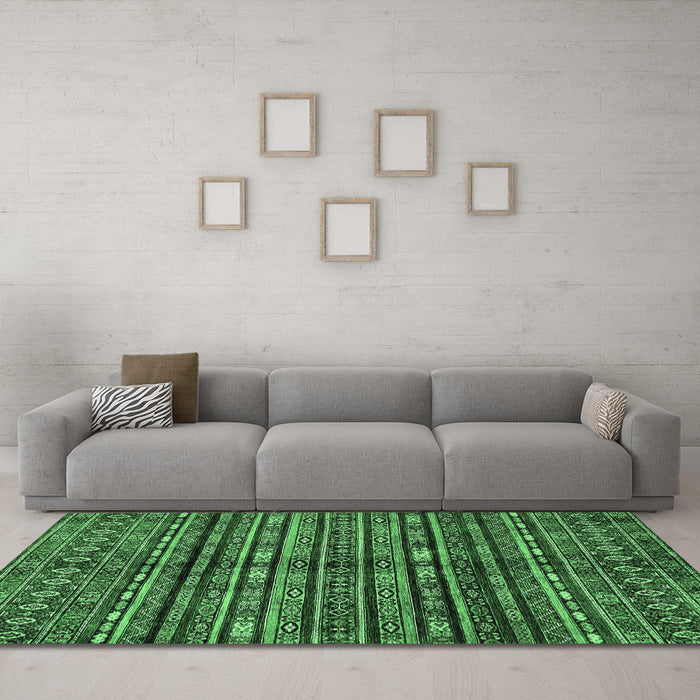 Machine Washable Abstract Emerald Green Modern Area Rugs in a Living Room,, wshabs667emgrn