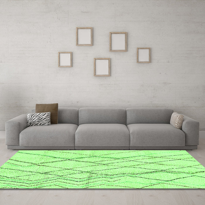 Machine Washable Solid Green Modern Area Rugs in a Living Room,, wshabs671grn