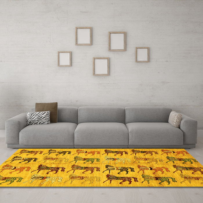 Machine Washable Abstract Yellow Modern Rug in a Living Room, wshabs672yw
