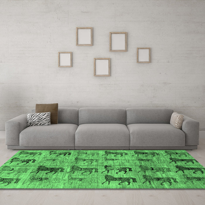 Machine Washable Animal Emerald Green Traditional Area Rugs in a Living Room,, wshabs673emgrn