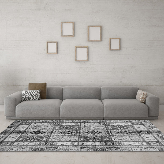 Machine Washable Abstract Gray Modern Rug in a Living Room,, wshabs680gry