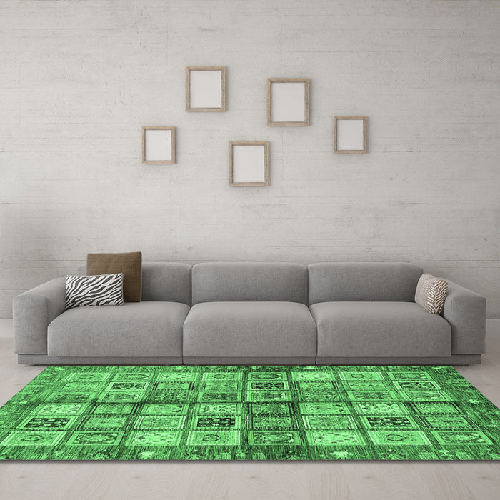 Machine Washable Abstract Emerald Green Modern Area Rugs in a Living Room,, wshabs689emgrn