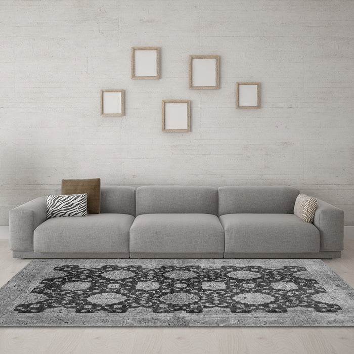 Machine Washable Oriental Gray Traditional Rug in a Living Room,, wshabs695gry
