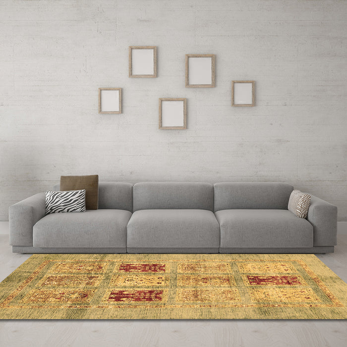 Machine Washable Abstract Brown Modern Rug in a Living Room,, wshabs702brn