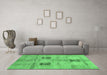 Machine Washable Abstract Emerald Green Modern Area Rugs in a Living Room,, wshabs702emgrn