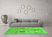 Machine Washable Abstract Green Modern Area Rugs in a Living Room,, wshabs702grn