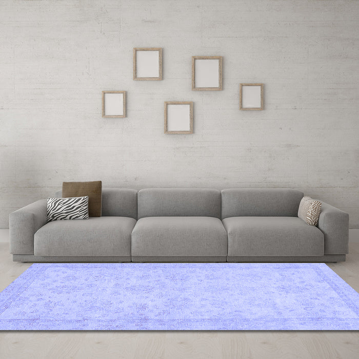 Machine Washable Abstract Blue Modern Rug in a Living Room, wshabs707blu