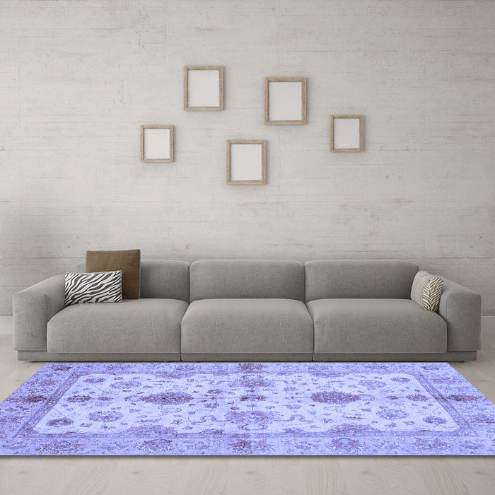 Machine Washable Oriental Blue Traditional Rug in a Living Room, wshabs720blu