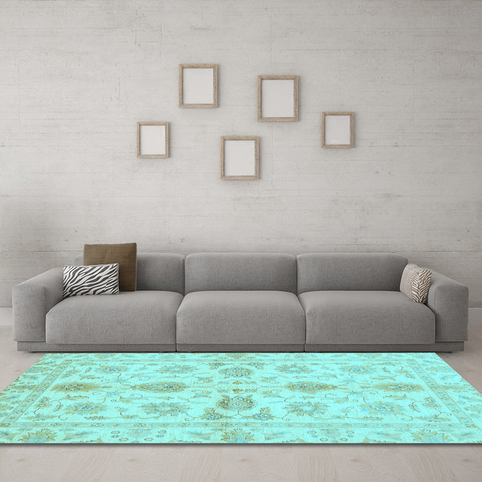 Machine Washable Oriental Light Blue Traditional Rug in a Living Room, wshabs725lblu