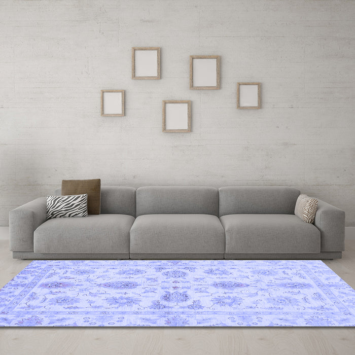 Machine Washable Oriental Blue Traditional Rug in a Living Room, wshabs725blu