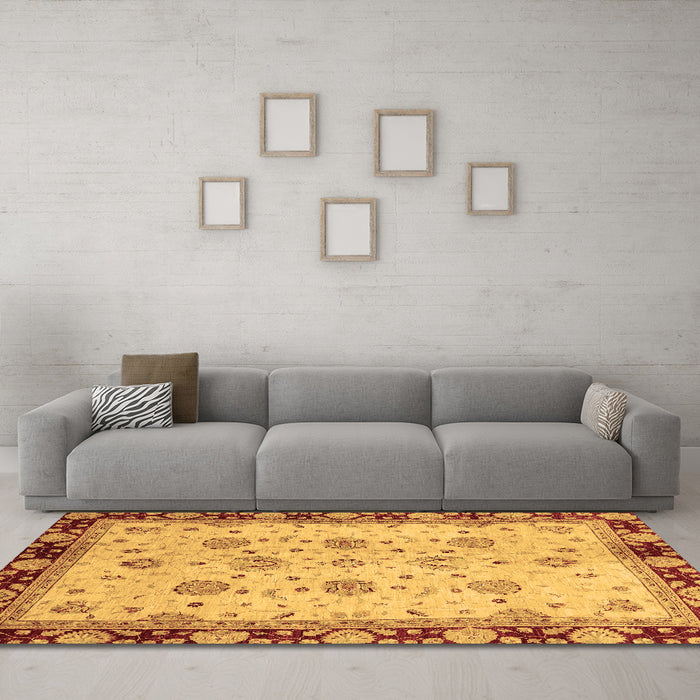 Machine Washable Oriental Brown Traditional Rug in a Living Room,, wshabs729brn