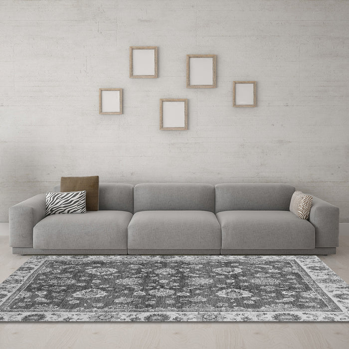Machine Washable Oriental Gray Traditional Rug in a Living Room,, wshabs736gry