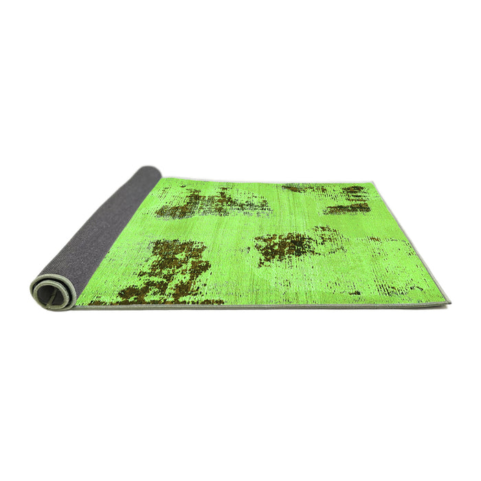 Sideview of Abstract Green Modern Rug, abs749grn