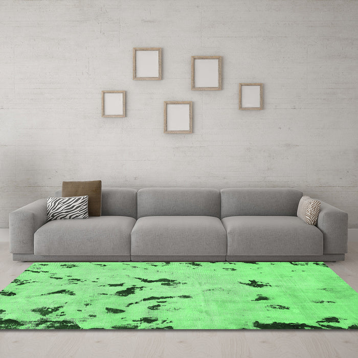 Machine Washable Abstract Emerald Green Modern Area Rugs in a Living Room,, wshabs754emgrn