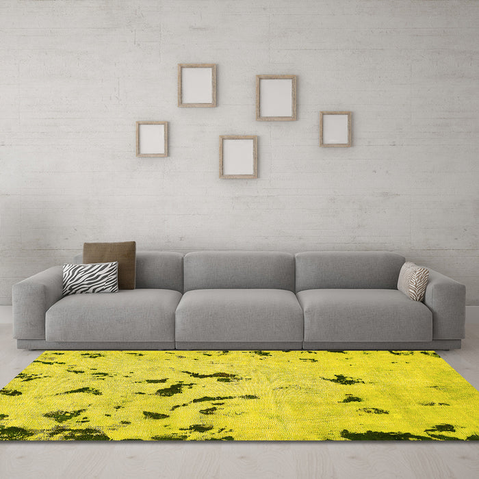Machine Washable Abstract Yellow Modern Rug in a Living Room, wshabs754yw